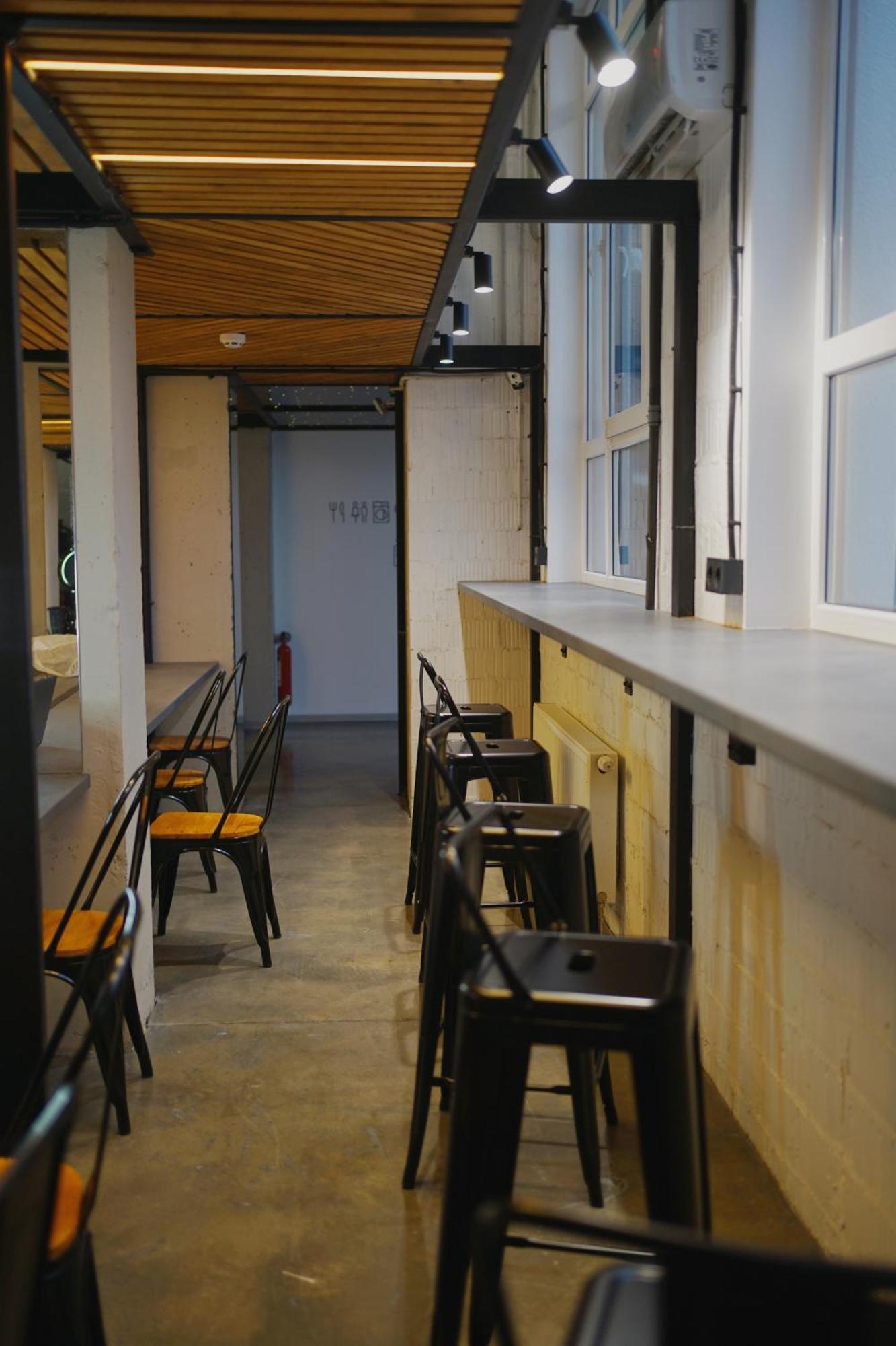Capsule Hotel Constellation 91 Lviv Exterior photo